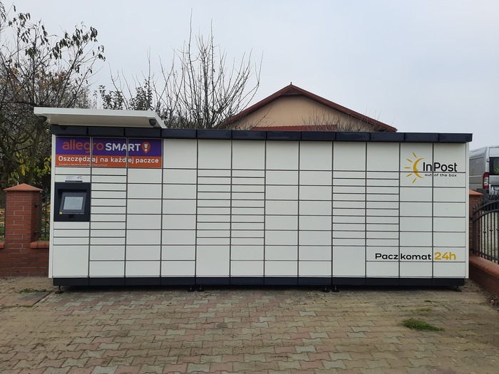 Parcel Locker MXA01M Na parkingu masarni
