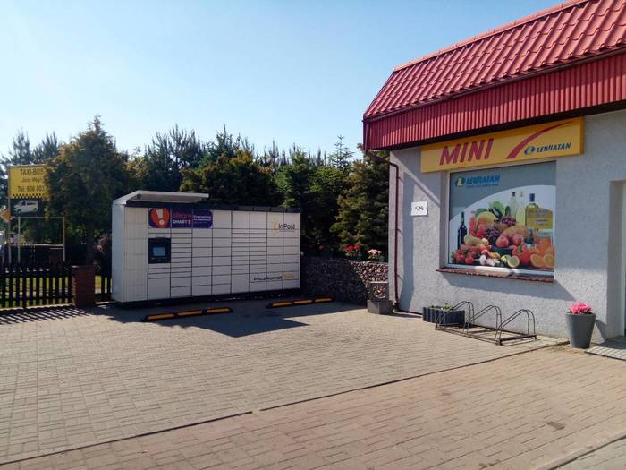 Paczkomat NAM05M Przy sklepie Lewiatan