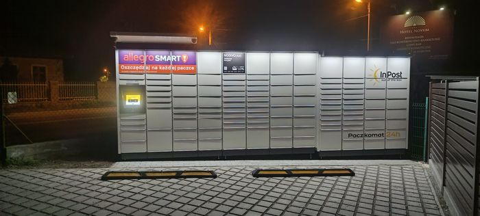 Paczkomat NIE11M Parking przy Bistro 35