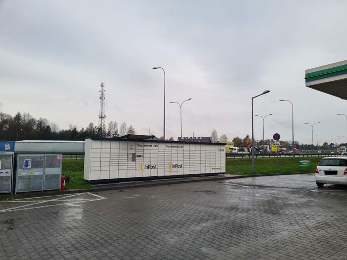 Paczkomat NIG01N Stacja paliw BP