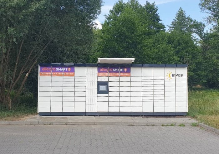 Parcel Locker NMO01M Przy sklepie Netto