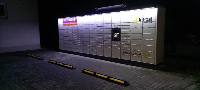 Paczkomat NND02M przy remizie OSP