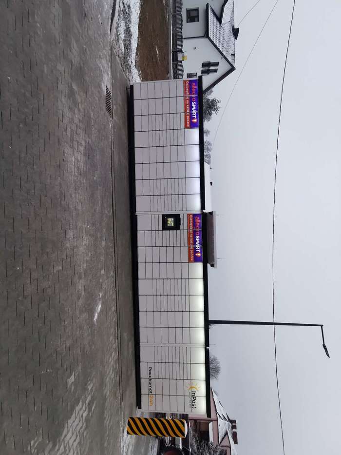 Paczkomat NOD03M Parking od ulicy Cegielnianej