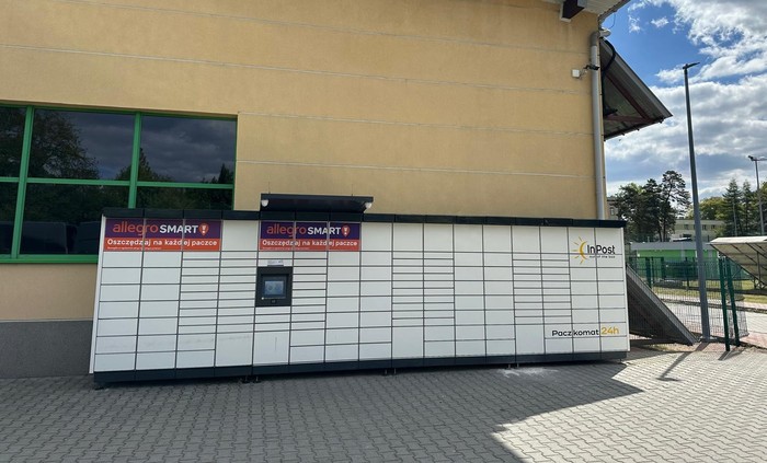 Parcel Locker NOD04M Boczny parking