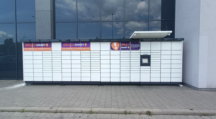 Paczkomat NSA01M Boczny parking Kaufland