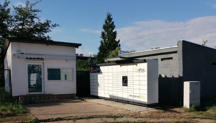 Parcel Locker NYS08M Przy sklepie spożywczym