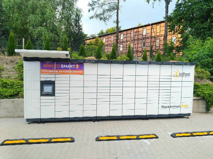 Parcel Locker NYS15M Przy myjni samochodowej