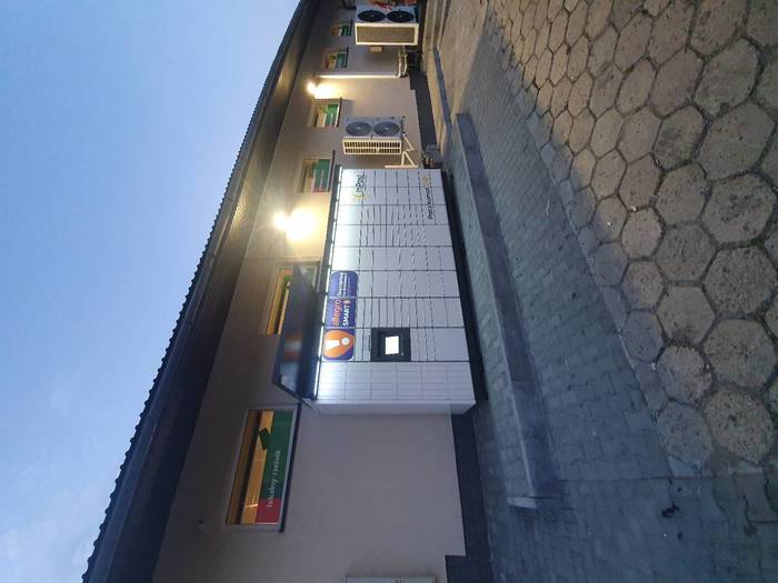 Paczkomat NZD01M Przy sklepie Delikatesy Centrum