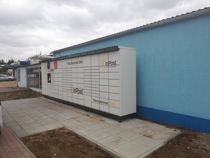 Paczkomat OLC01M Przy garażach Nauki Jazdy