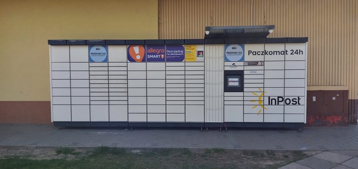 Paczkomat OLK05M Przy sklepie Lewiatan