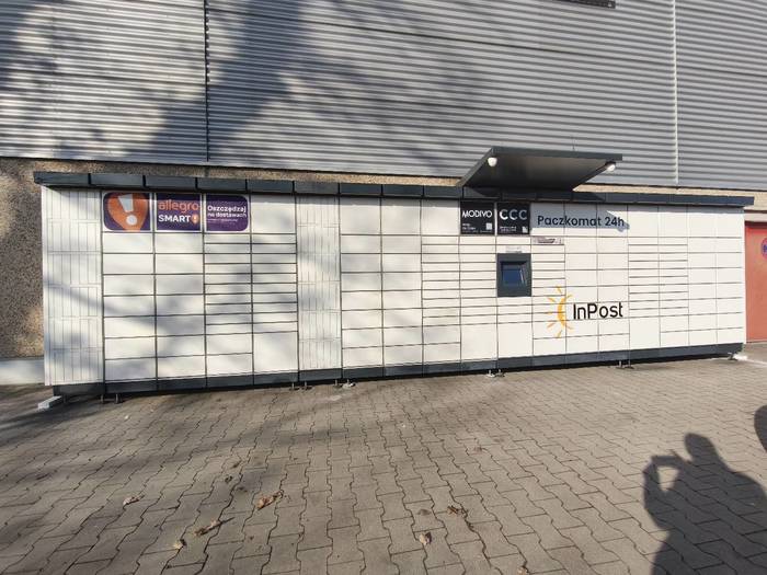 Paczkomat OLN01M Przy sklepie Kaufland