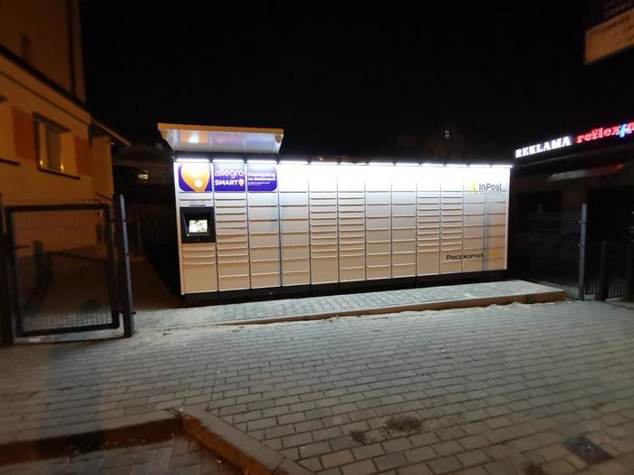 Paczkomat OLN03M Przy biurowcu