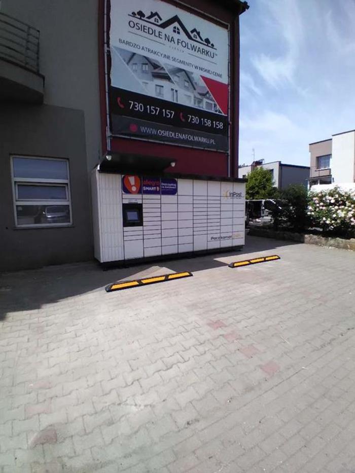 Paczkomat OLN05M Przy sklepie