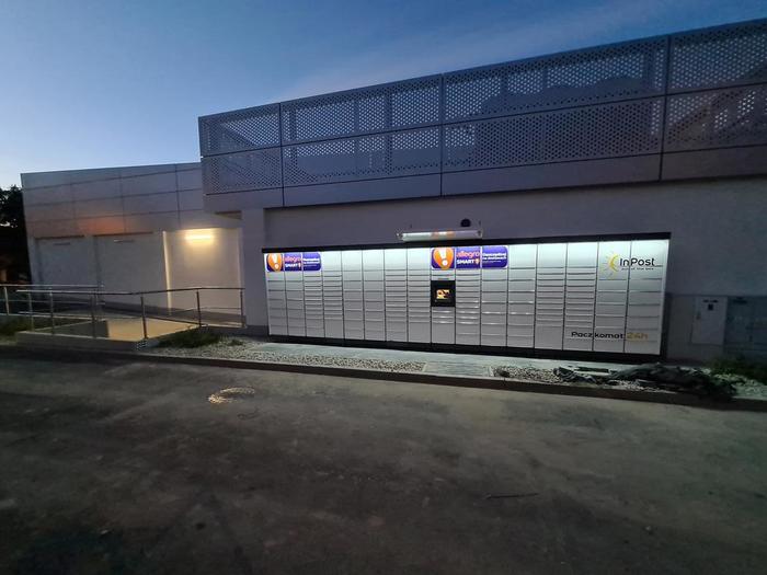 Paczkomat OLS17M przy Lidlu