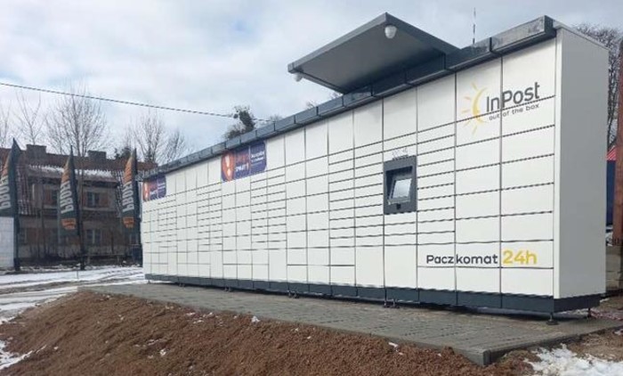 Paczkomat OLS25M przy autoserwisie 4 kółka