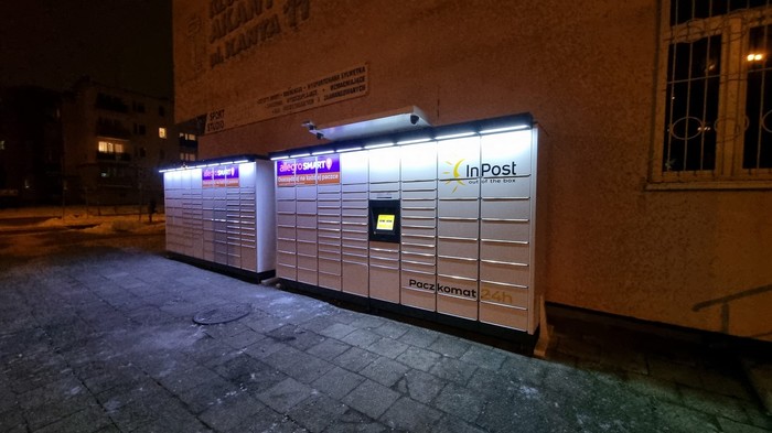 Paczkomat OLS58M przy Domu Kultury Akant