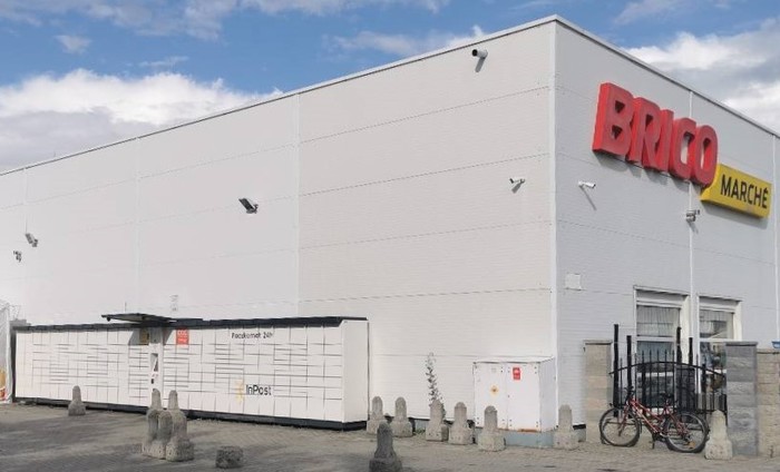 Paczkomat OLW02A Przy markecie Bricomarche