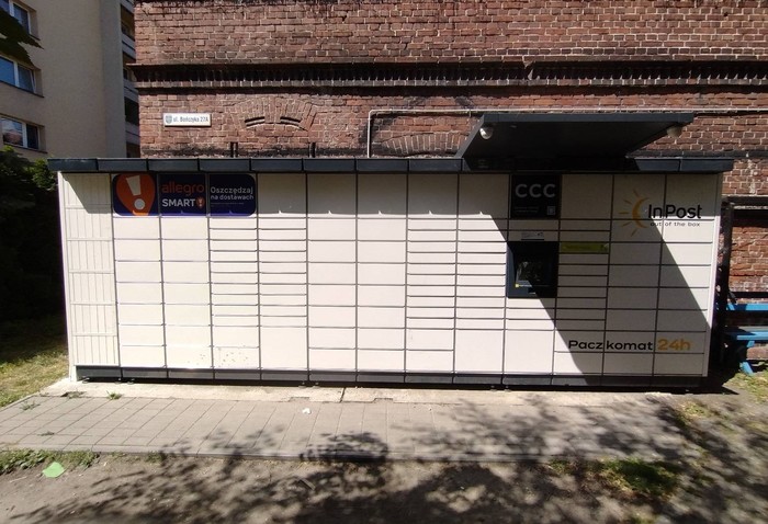 Paczkomat OPO29M Przy starej kamienicy