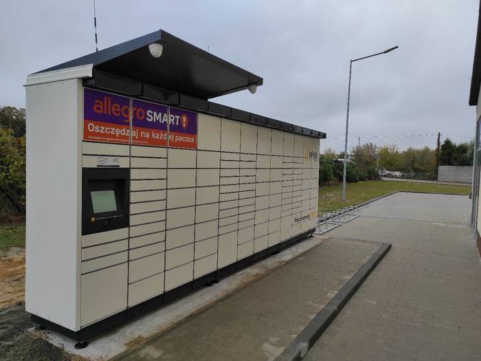 Paczkomat OPO50M Market Dino