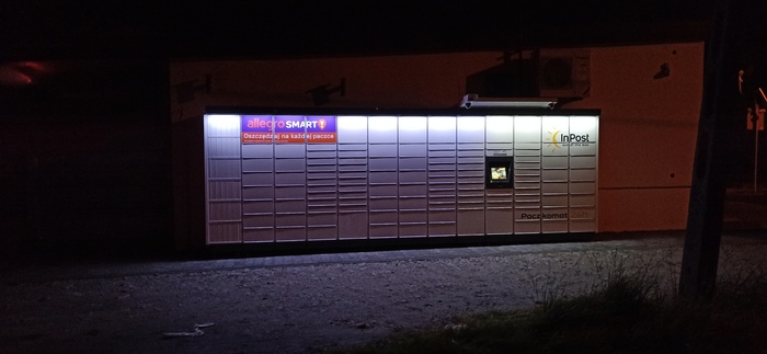 Parcel Locker ORQ01M Przy sklepie spożywczym