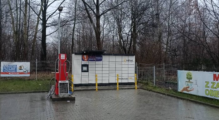 Parcel Locker ORZ04M Myjka Orzesze Dworcowa 3