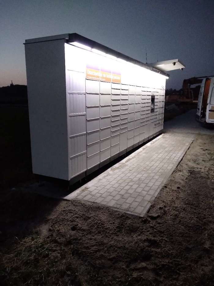Parcel Locker OSI04M przy sklepie Groszek