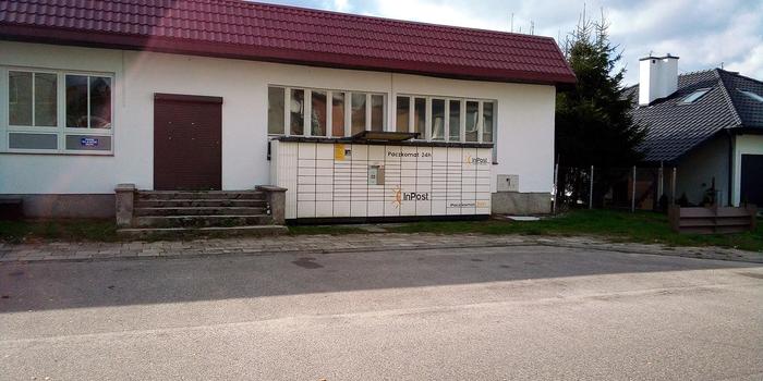 Paczkomat OST01N Przy sklepie Globi