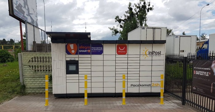 Paczkomat OST05M przy Firmie RO-POŻ