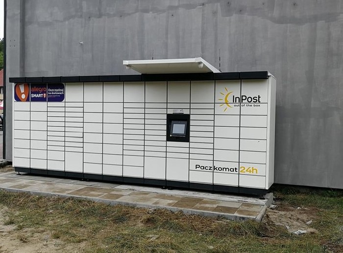 Paczkomat OST06M przy Lidlu