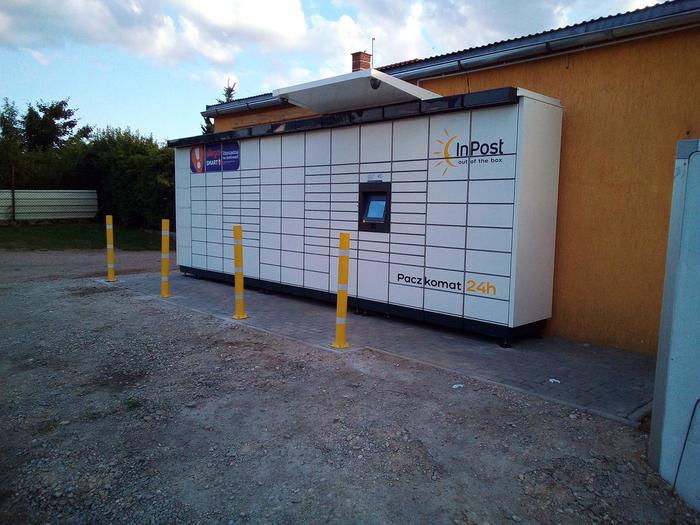 Parcel Locker OSZ01M przy sklepie Mroczkowski