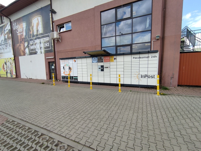 Paczkomat OTS02N Przy sklepie Lewiatan