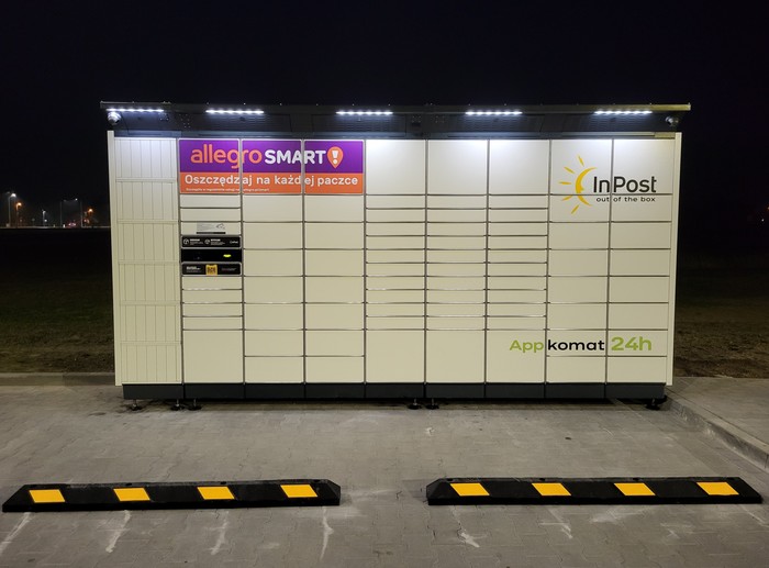 Paczkomat OTS03BAPP Przy sklepie Netto