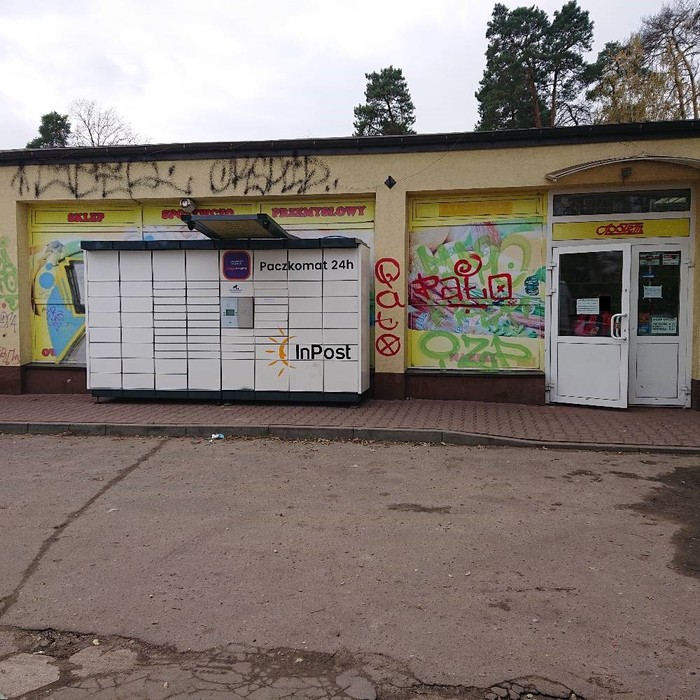 Paczkomat OTW07N Przy sklepie Społem