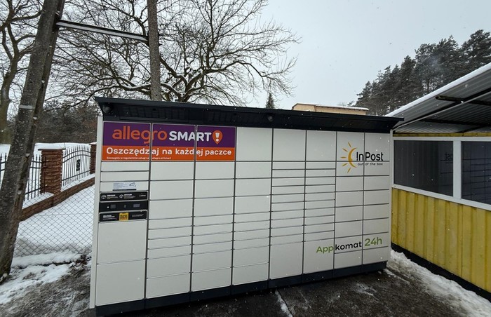 Paczkomat OWDZ01BAPP Przy dawnym sklepie