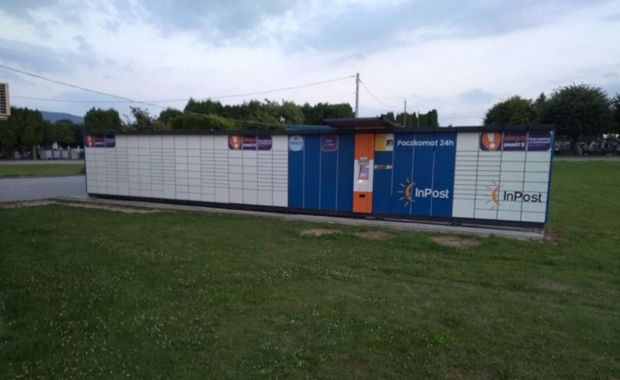 Paczkomat PAE01A Stacja paliw Tęcza
