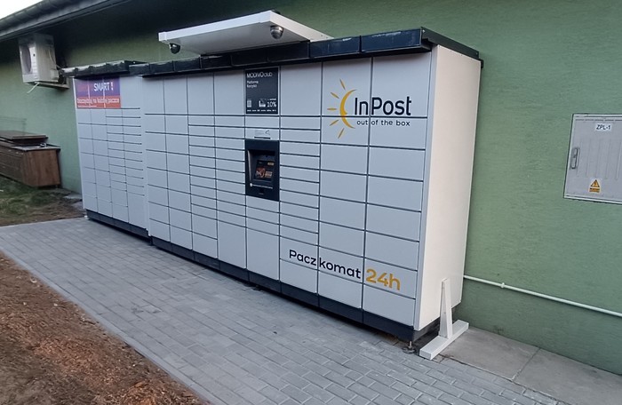 Paczkomat PAWE01M Sklep LEWIATAN  Pawęzów 47B