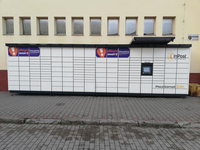 Paczkomat PAY01M przy Lewiatanie