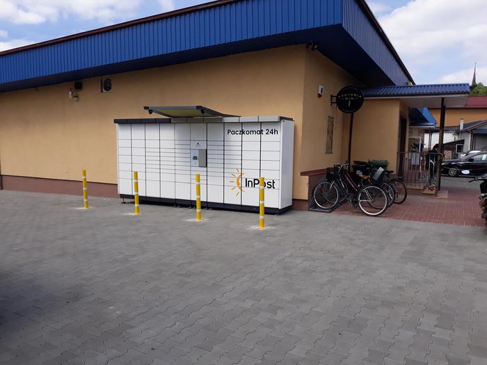 Parcel Locker PBR01N Przy markecie Lewiatan
