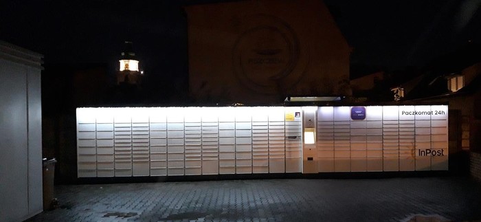 Paczkomat PCW01A Przy Kiosku Ruchu