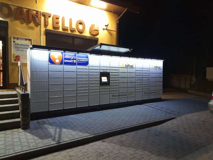 Paczkomat PED01M Przy sklepie Dantello