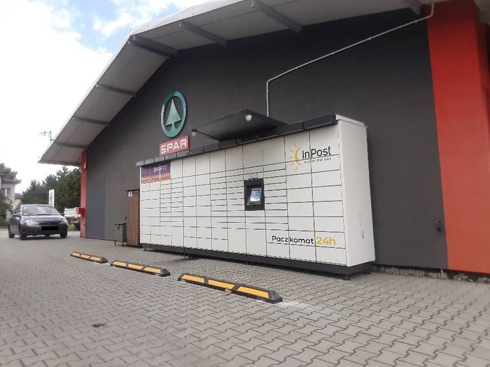 Paczkomat PGB01M Obok Spar