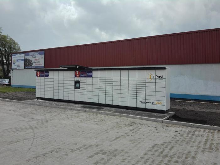 Paczkomat PIS02M przy Lidlu