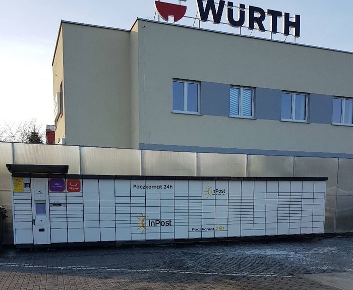 Paczkomat PLC09A Na terenie myjni DYNAMIC GAS & WASH