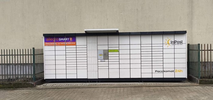 Paczkomat PLC17N Przy ZAWRED-ART