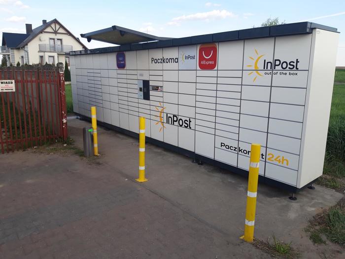 Parcel Locker PMT01N Na parkingu