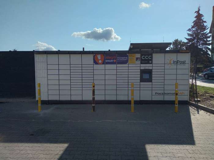 Parcel Locker POB02M Przy myjni bezdotykowej Banieczka