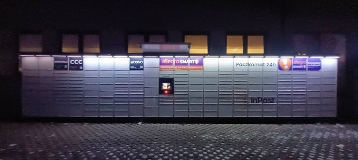 Paczkomat POD01M Przy DentaPlus