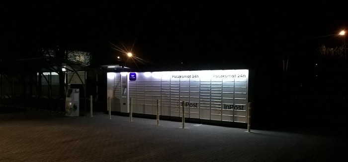 Paczkomat POM01A Przy stacji z rowerami miejskimi