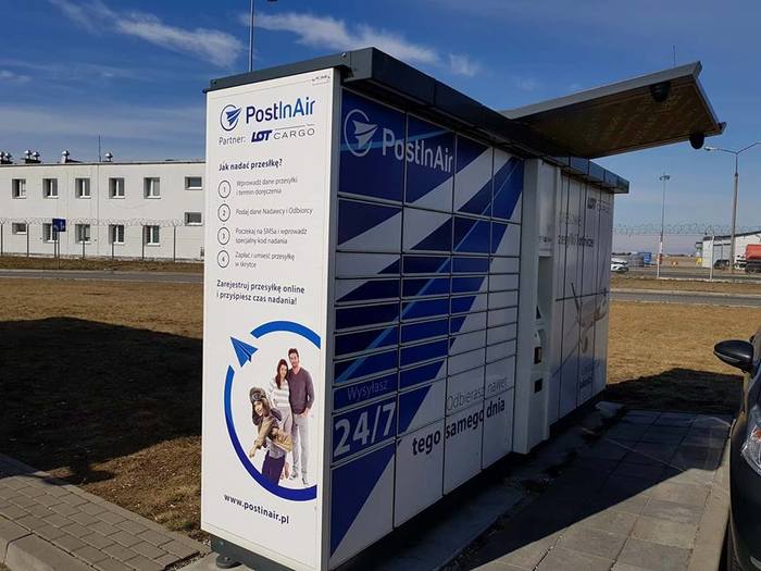Paczkomat POZ02B Stacja paliw BP