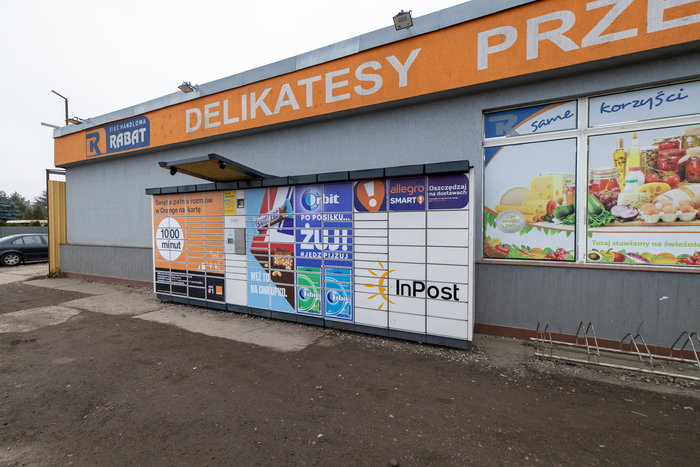 Поштомат POZ03N Przy markecie Rabat